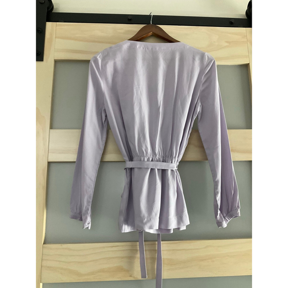 J. Crew Lavender Wrap Blouse Women’s Size 4 Long Sleeve V-Neck Tie Waist Top - Picture 2 of 6